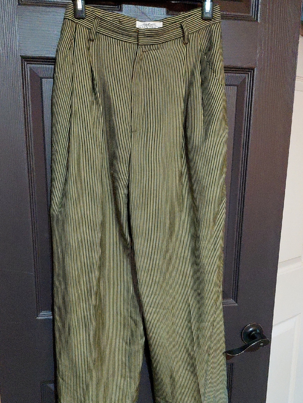Ellen Tracy Olive and Black Pinstripe Women’s Dress Pants 100% Silk